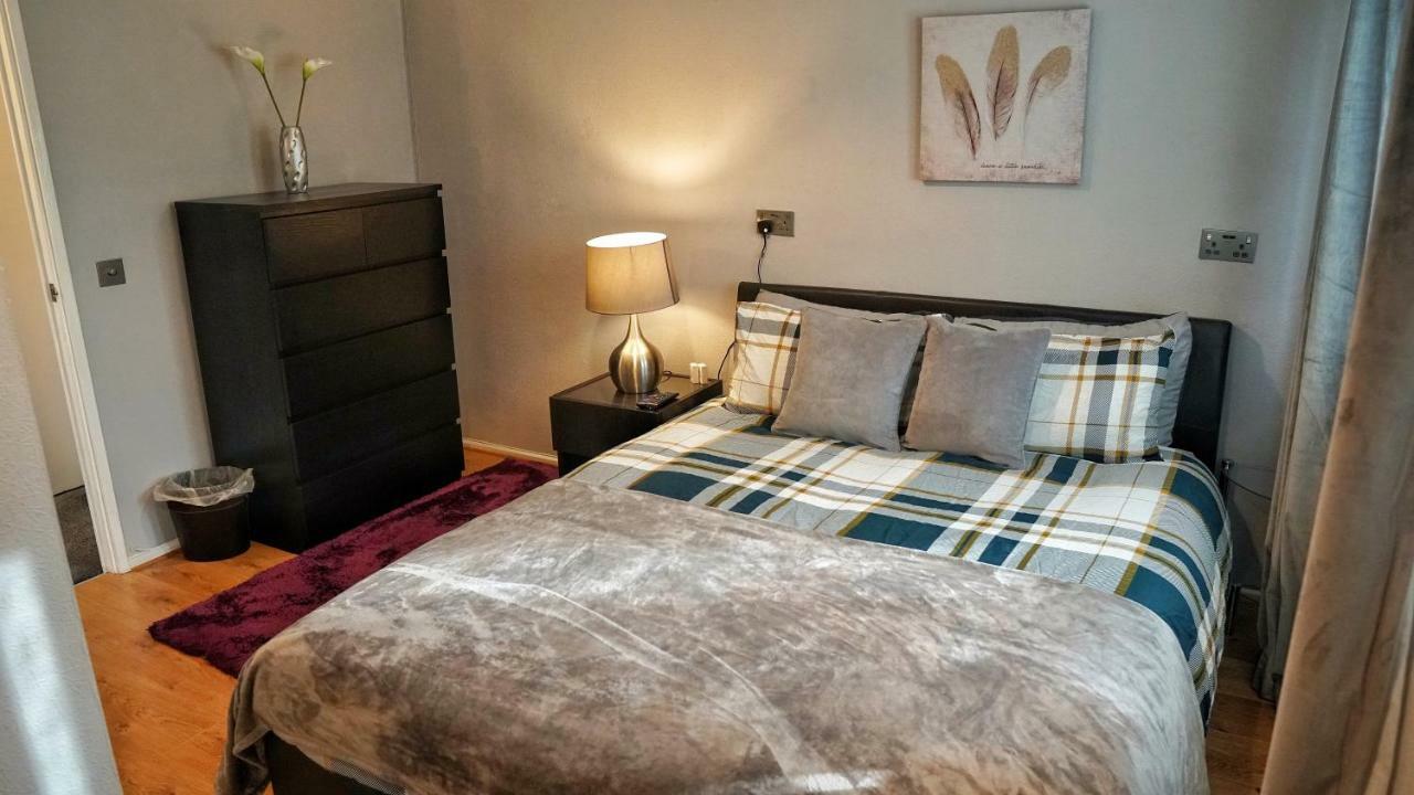 North London Apartment - إدمونتون المظهر الخارجي الصورة
